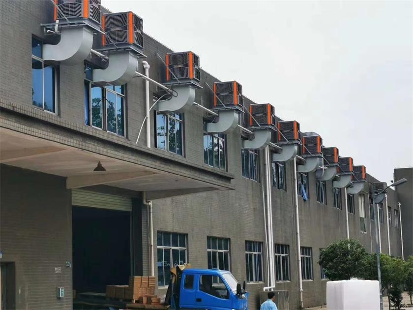改善廠房高溫?zé)霟岘h(huán)境選擇廠房車間降溫環(huán)?？照{(diào)